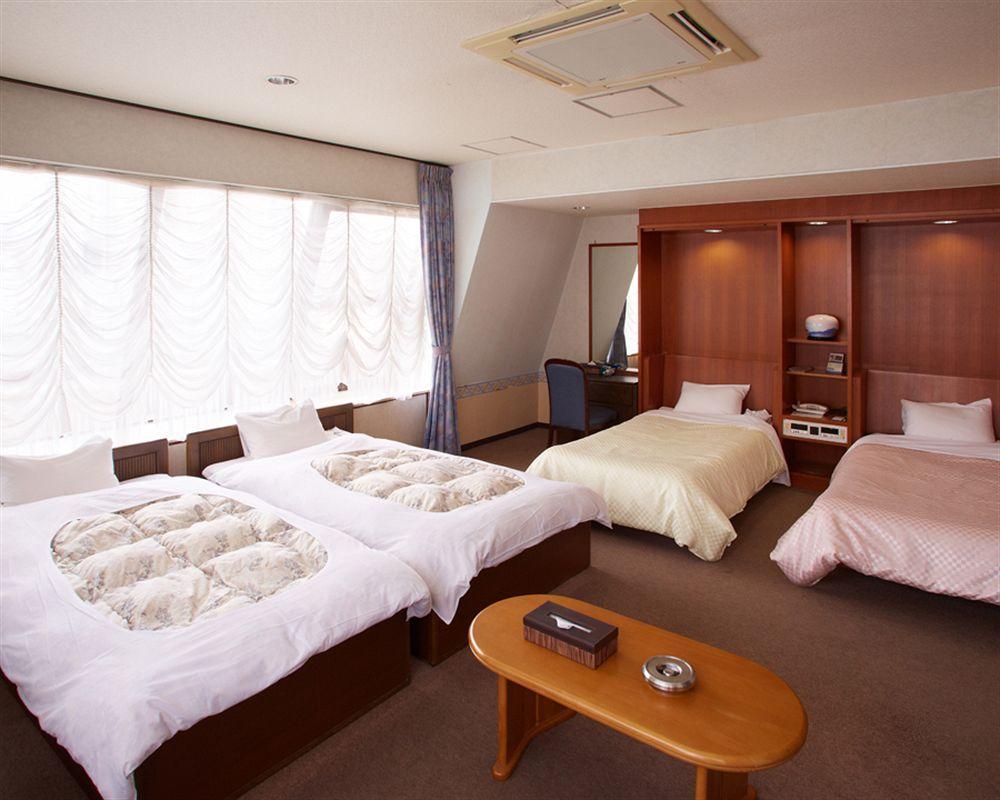 Hotel Taira Naha Exterior foto